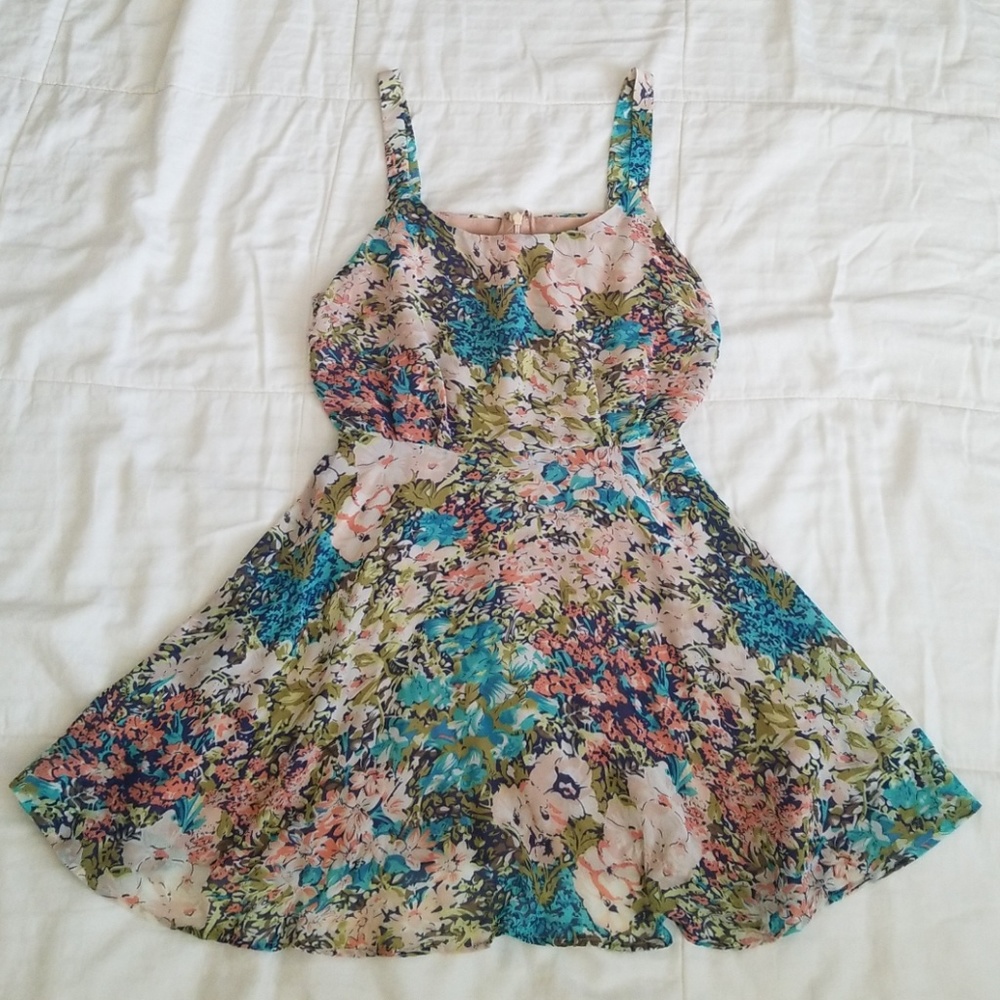 Lucca Couture Floral fit & flare sundress *Medium